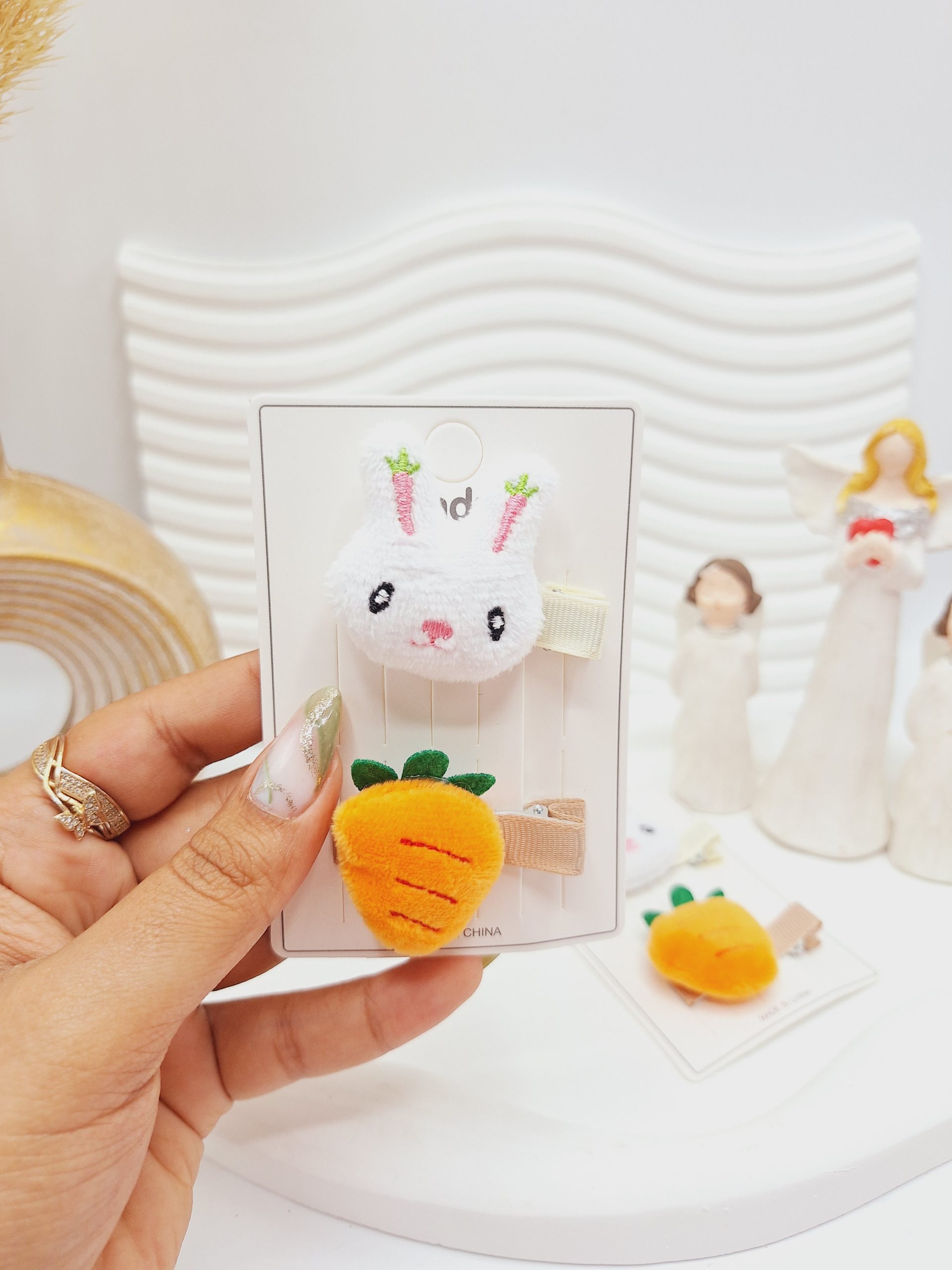 گیره سر طرح خرگوش و هویج 2 تایی گیره سر طرح خرگوش و هویج 2 تایی